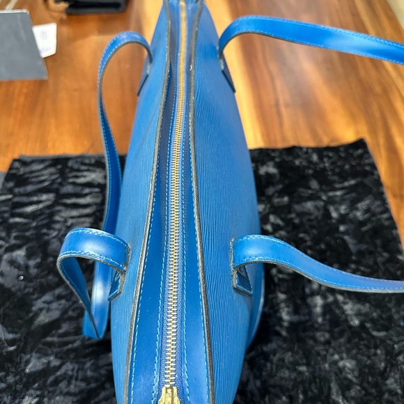 Blue Louis Vuitton Women's Satchel - Picture 8 of 15